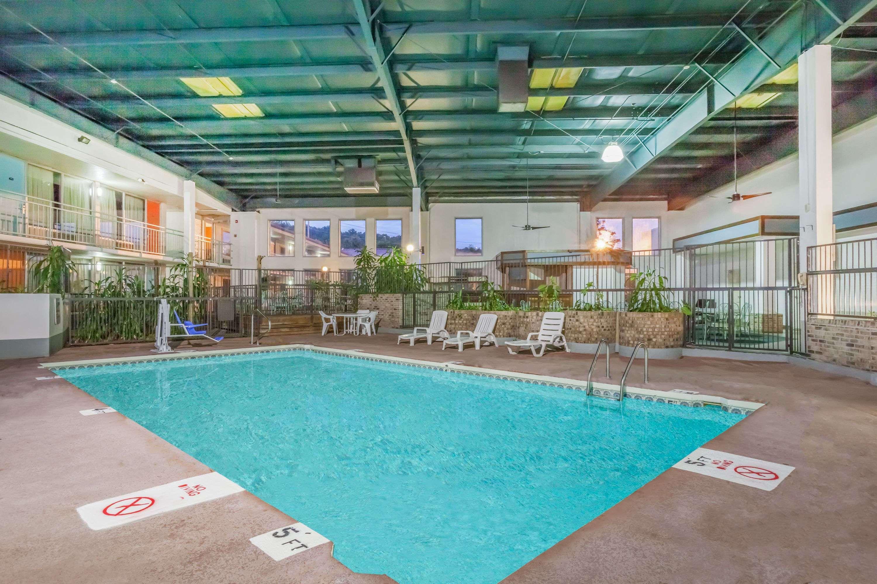 Howard Johnson By Wyndham קונווי מראה חיצוני תמונה
